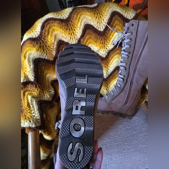 Sorel Joan of Arctic Winter Boots - Picture 5 of 7